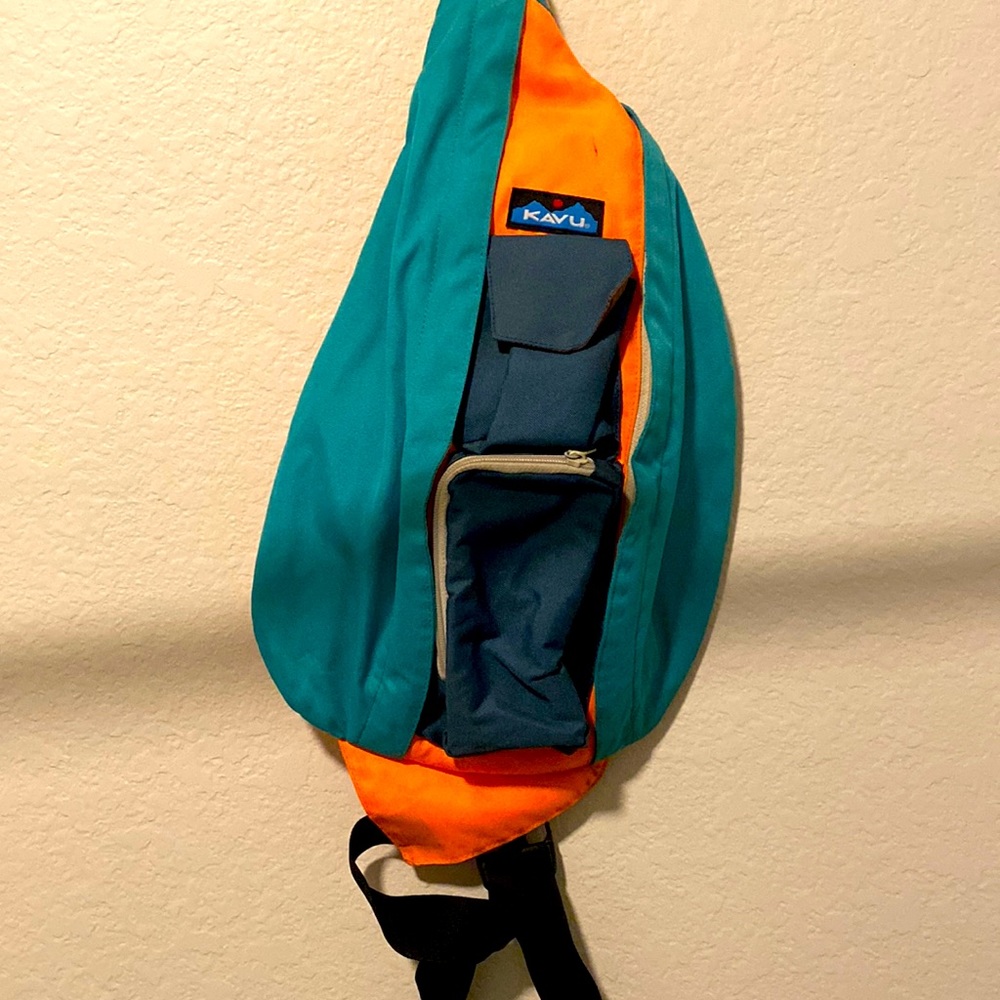 Teal and Orange Kavu crossbody bag